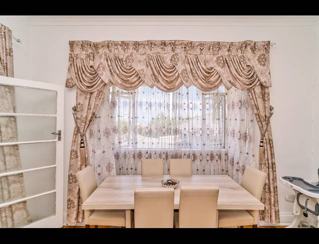 3 BEDROOM FLAT RENTED IN MORNINGSIDE